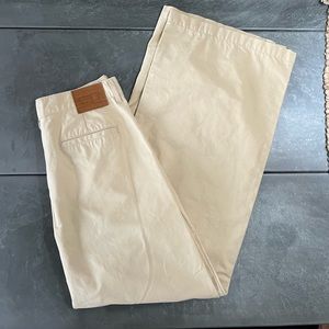 Women’s Levi’s sz 29 wide leg chinos